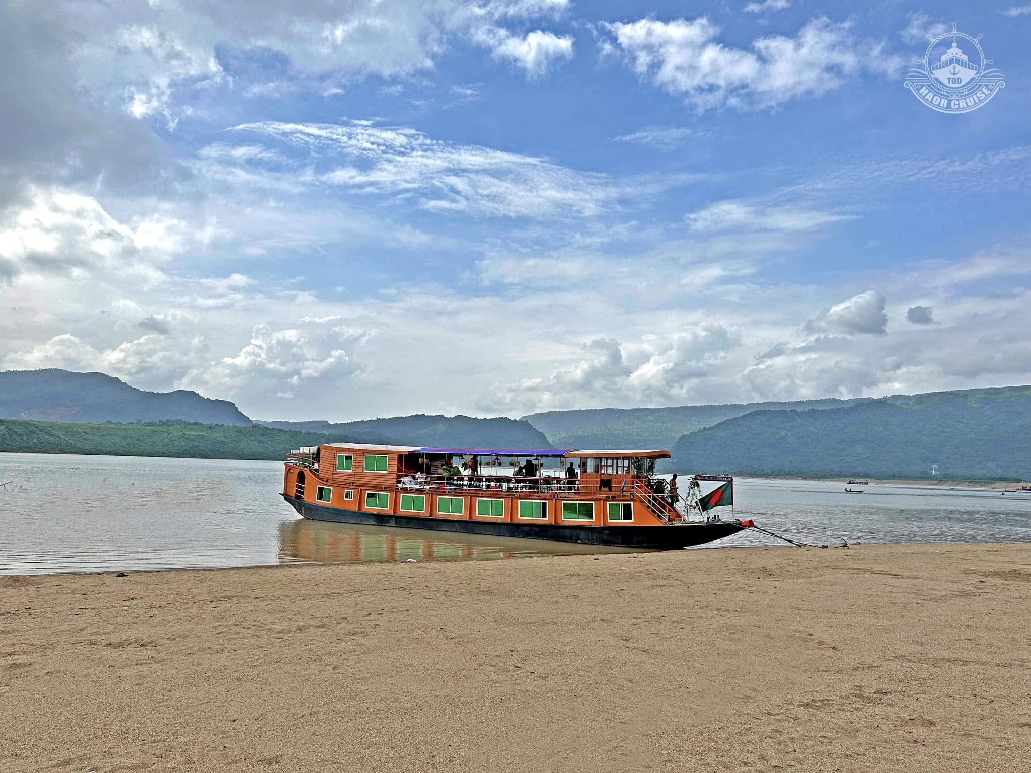 Haor Cruise Luxury Houseboat | Premium Group Getaway with Fine Dining